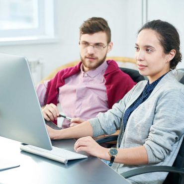 young-people-working-together-3EMUL48.jpg young-people-working-together-3EMUL48.jpg